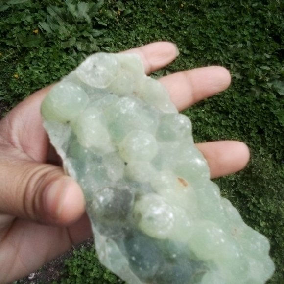 Rare Prehnite Grape quarts cluster Natu - Picture 4 of 5